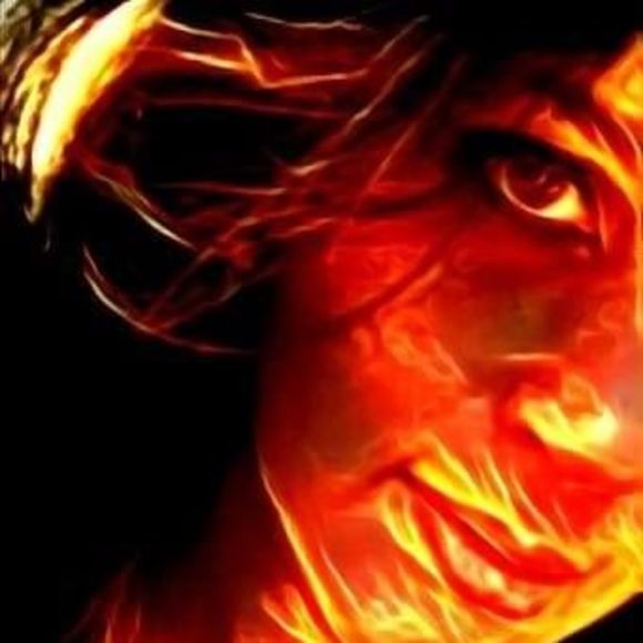 Meet your Posher, Darcee - Picture 1 of 3